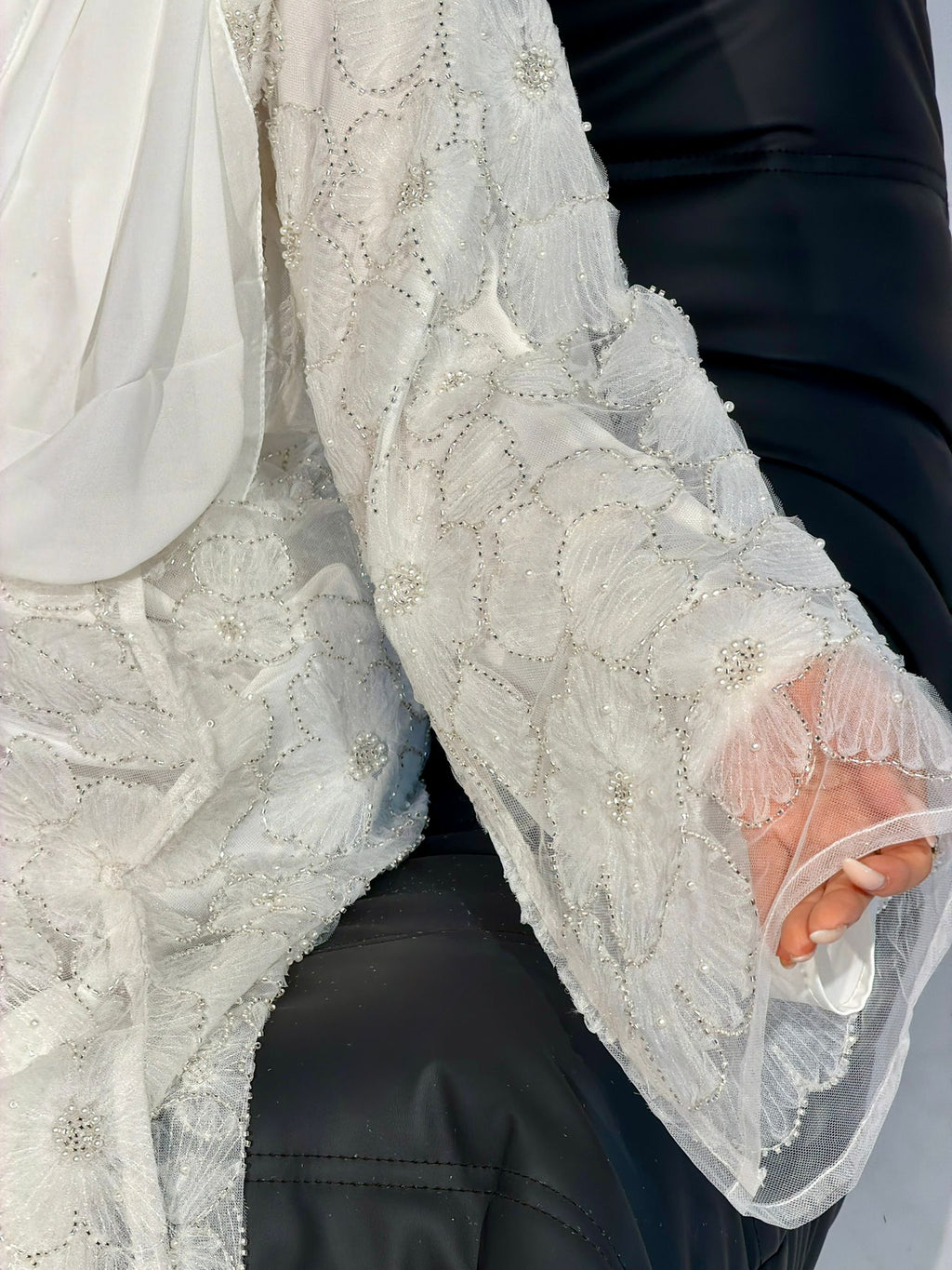 Pearl petal white
